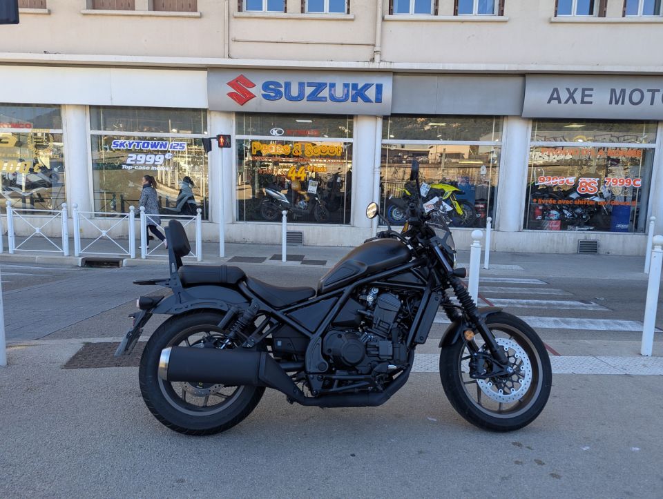 HONDA CMX 1100 REBEL 4