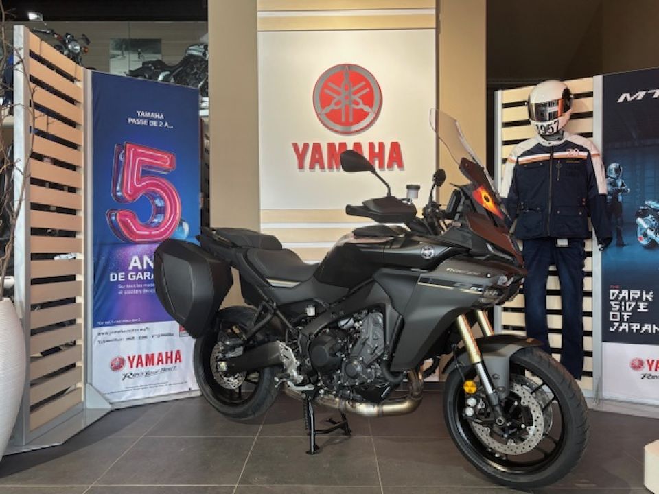 YAMAHA TRACER 9 GT Y-AMT DE DEMONSTRATION 222€/MOIS* GARANTIE 5 ANS +DE 1300€ D'AVANTAGE CLIENT 4