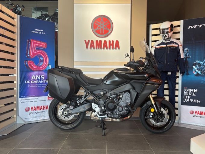 YAMAHA TRACER 9 GT Y-AMT DE DEMONSTRATION 222€/MOIS* GARANTIE 5 ANS +DE 1300€ D'AVANTAGE CLIENT 4