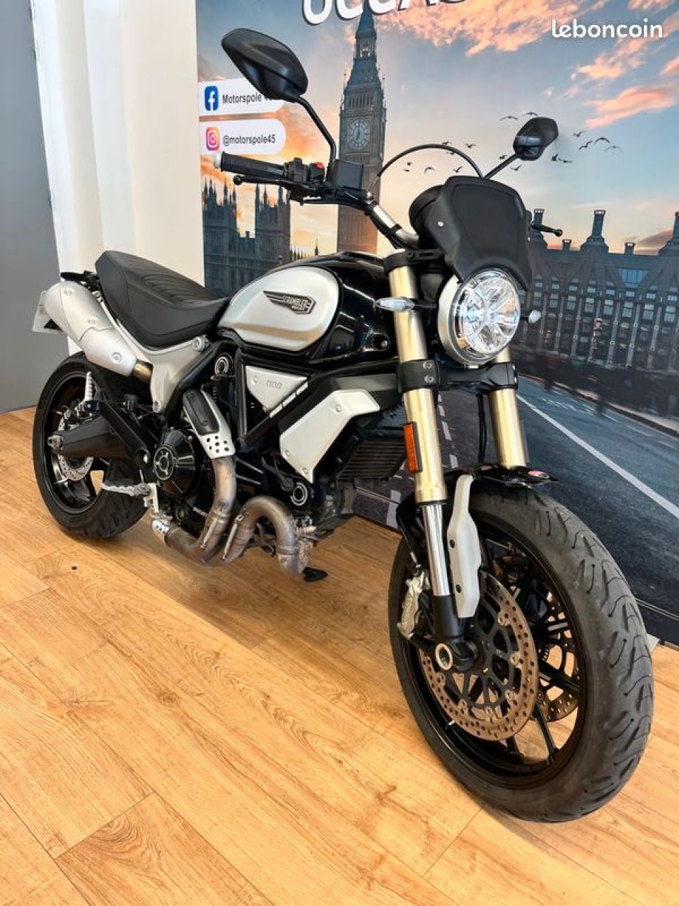 DUCATI SCRAMBLER 4