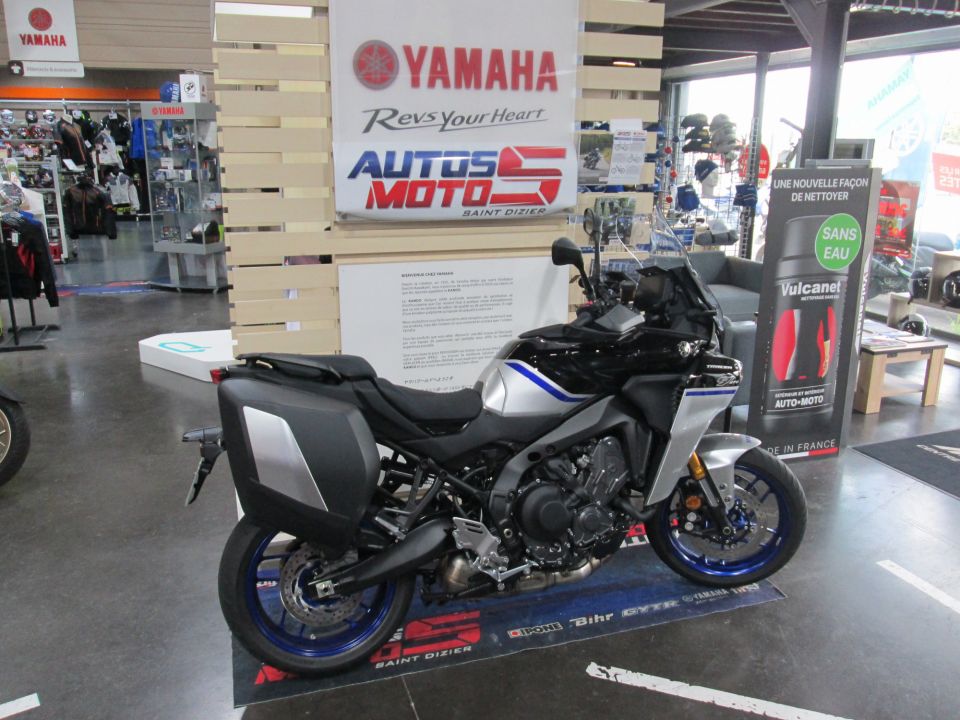 YAMAHA TRACER 9 GT + Y-AMT 4