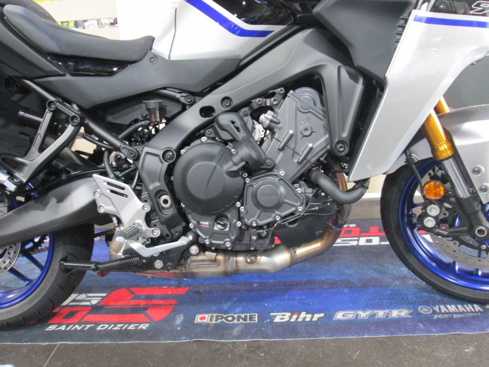 YAMAHA TRACER 9 GT + Y-AMT 4