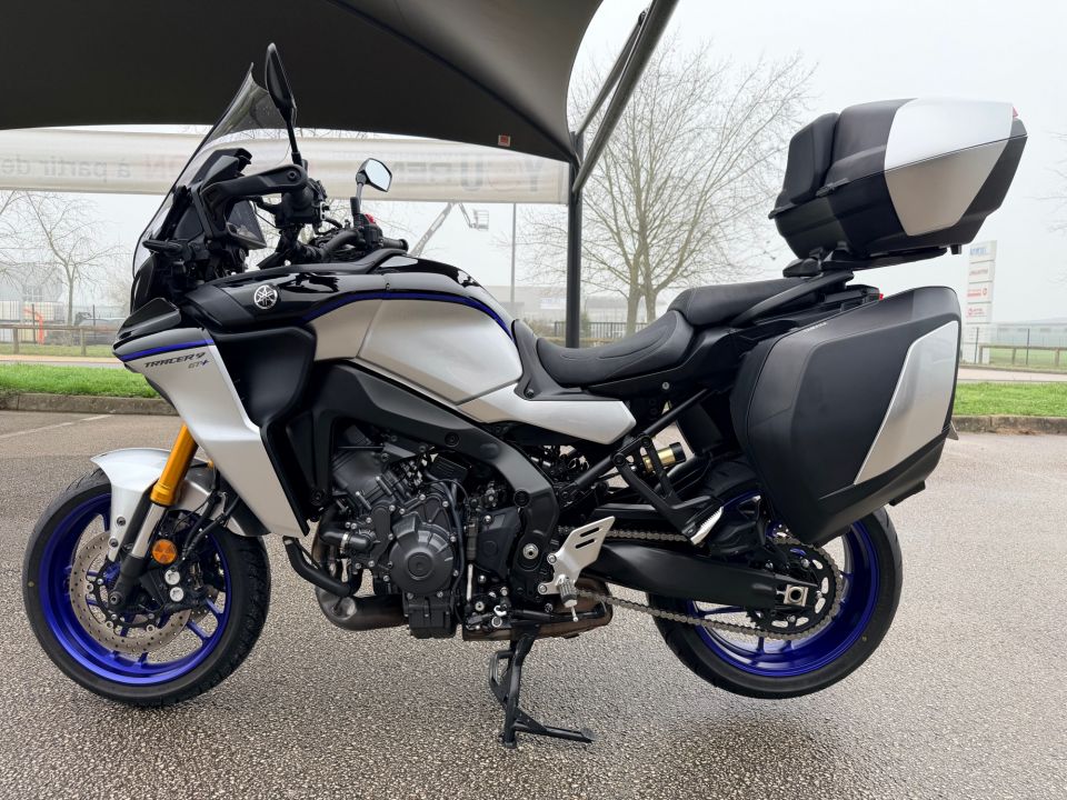 YAMAHA TRACER 9 GT+ 4
