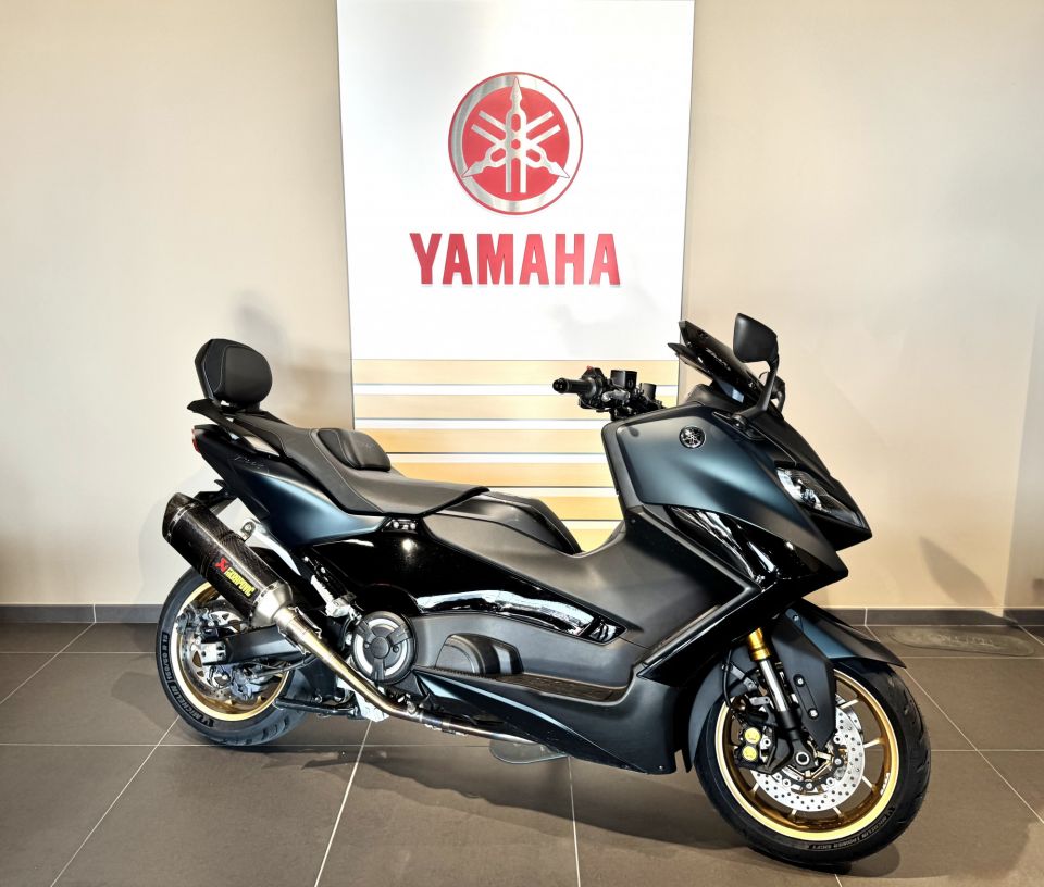 YAMAHA XP T-MAX 560 TECH MAX 4