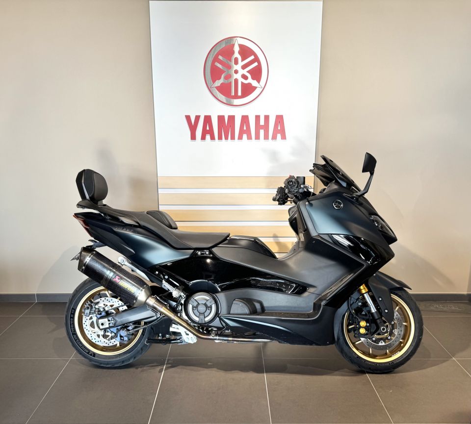 YAMAHA XP T-MAX 560 TECH MAX 4