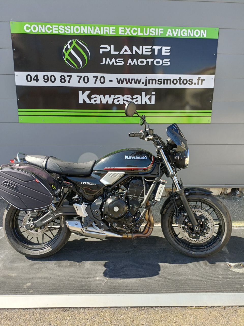 KAWASAKI Z650 RS 300 KMS VALISES SOUPLE +TETE DE FOUCHE 4