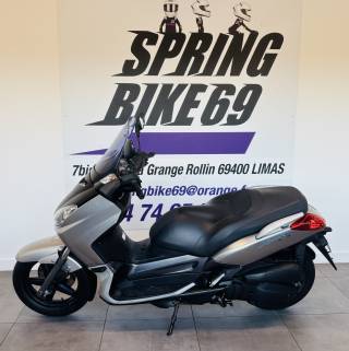 YAMAHA XMAX 125 - 2012