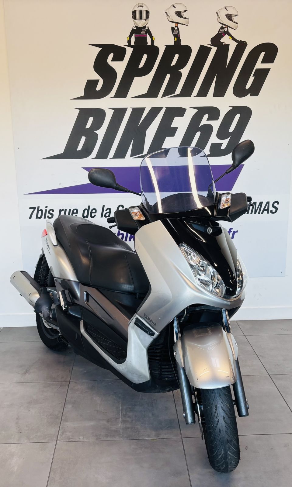 YAMAHA XMAX 125 4