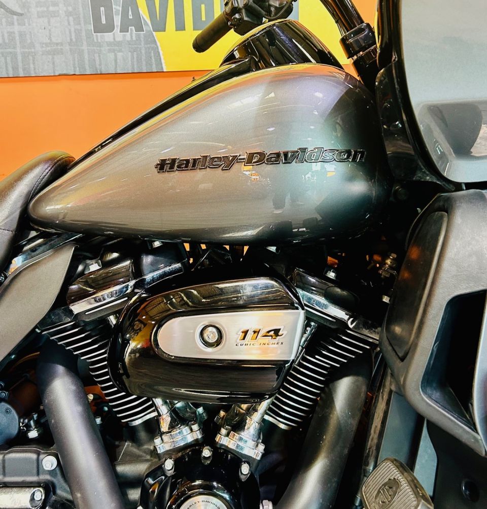 HARLEY-DAVIDSON TOURING ROAD GLIDE 1868 ULTRA 4