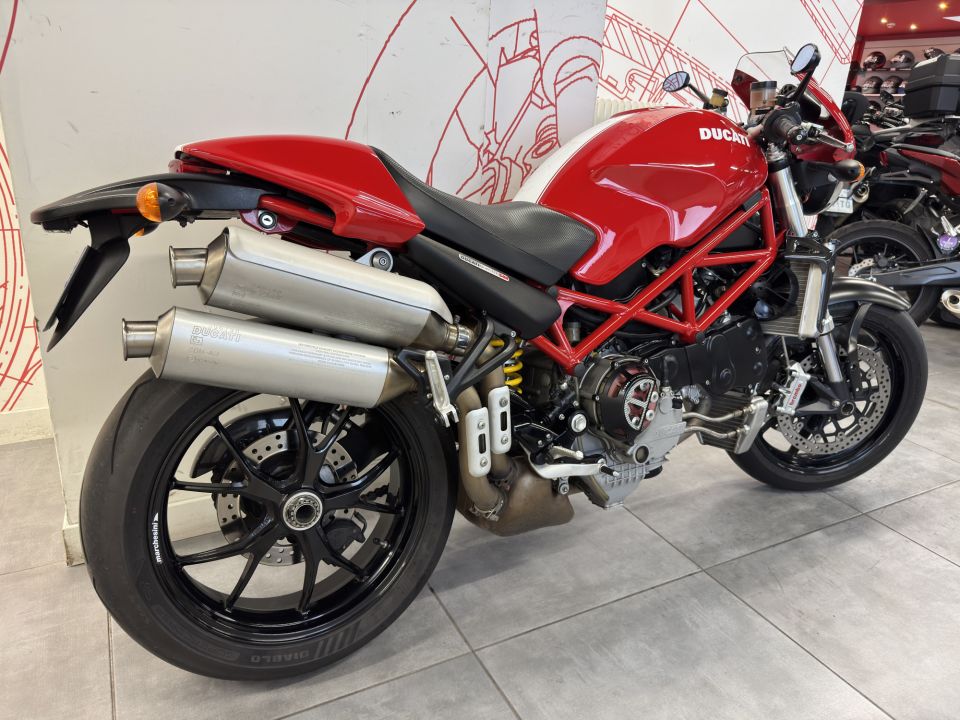 DUCATI S4R 4