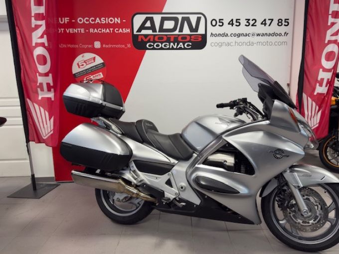 HONDA PAN EUROPEAN 1300 4