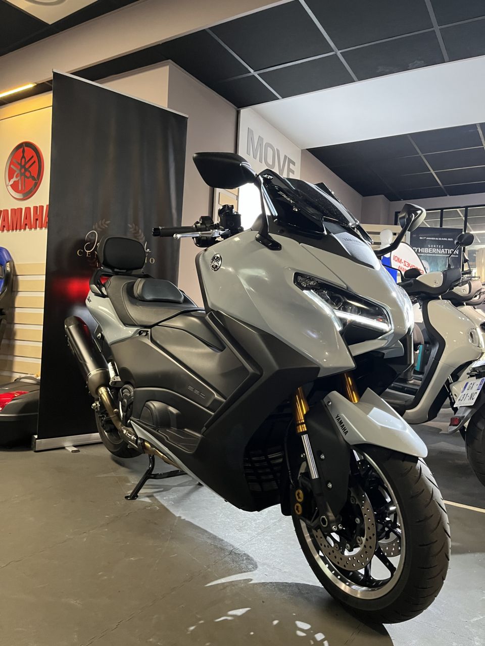 YAMAHA XP T-MAX 560 TECH MAX 4