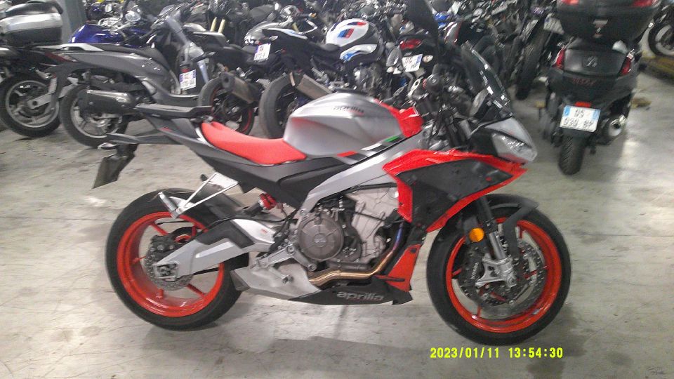 APRILIA TUONO 660 4