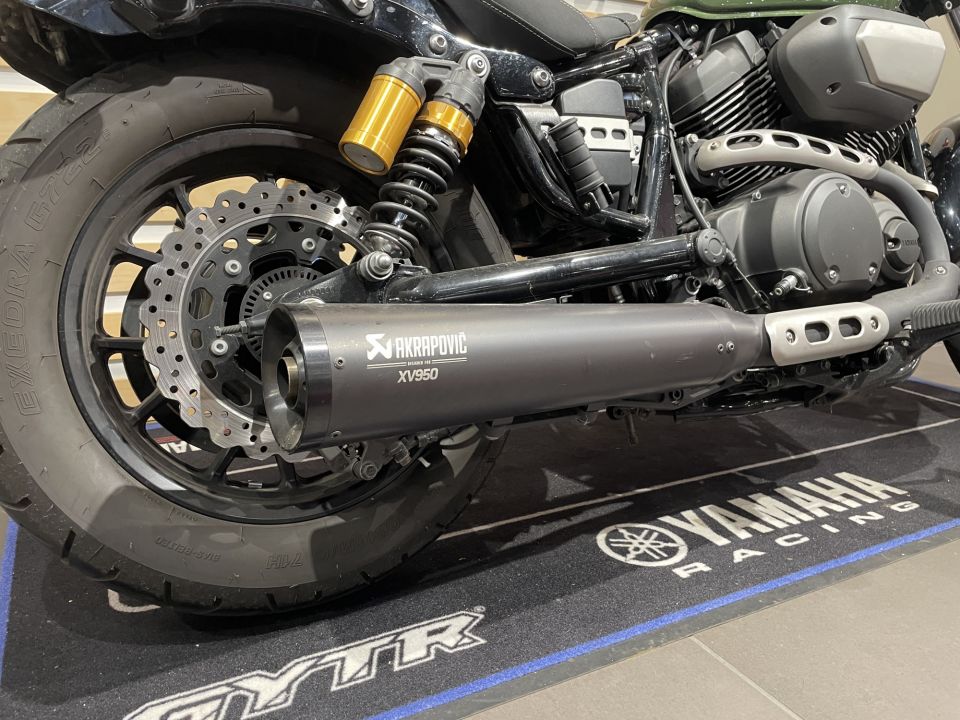 YAMAHA XV 950 BOLT R 4