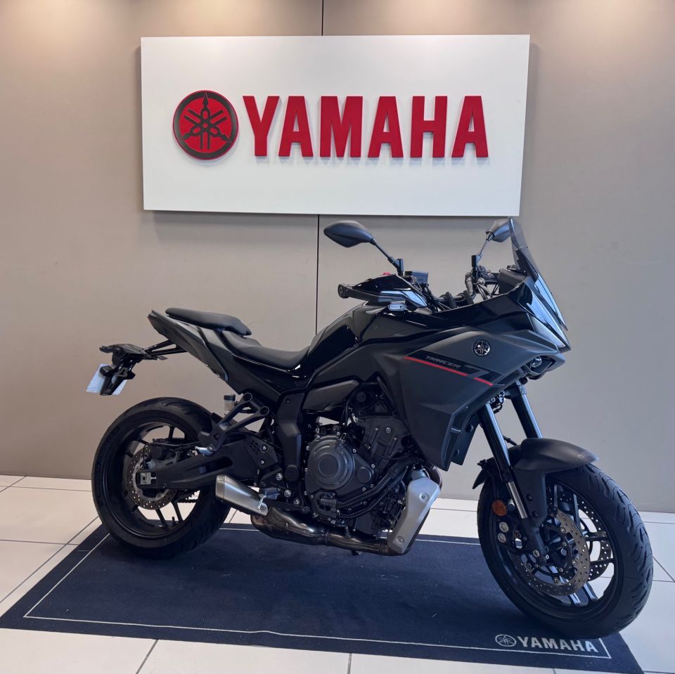 YAMAHA TRACER 7 4