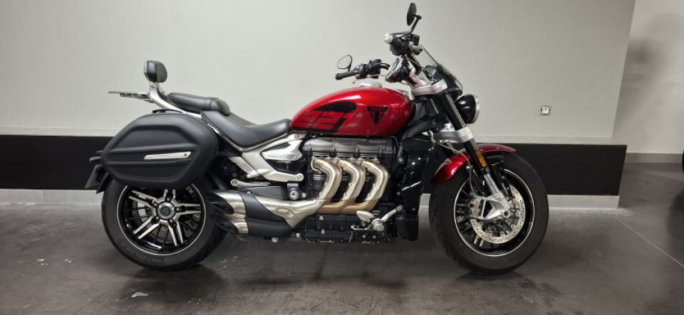 TRIUMPH TRIUMPH ROCKET III GT 4