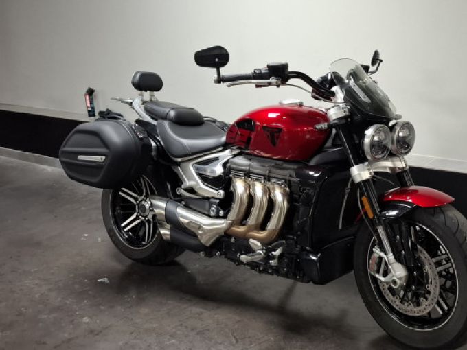 TRIUMPH TRIUMPH ROCKET III GT 4