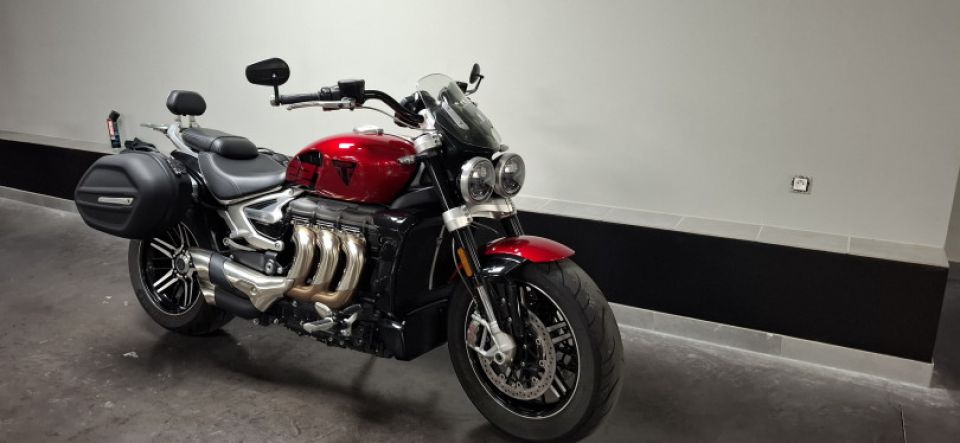 TRIUMPH TRIUMPH ROCKET III GT 4