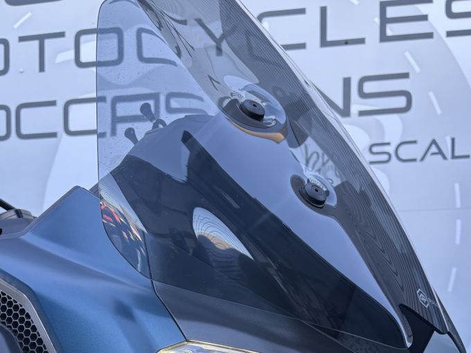 PIAGGIO MP3 530 HPE EXCLUSIVE 4