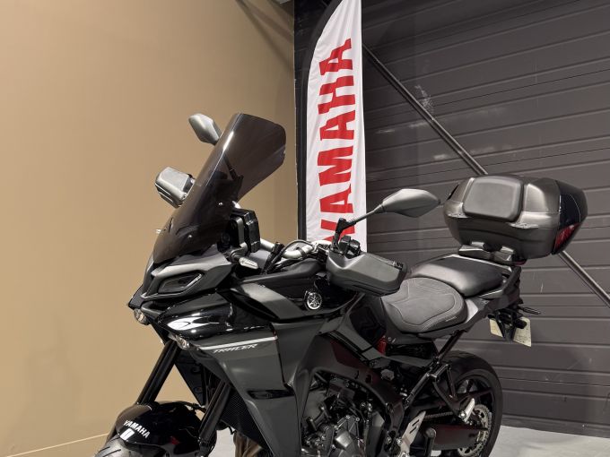 YAMAHA TRACER 9 4