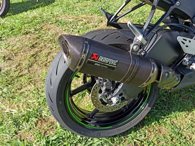 KAWASAKI ZX-6R 636 4
