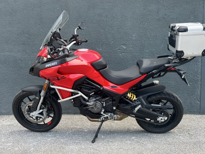 DUCATI MULTISRADA V2 4