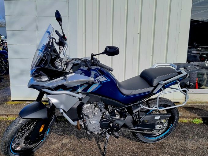 CF MOTO 800 MT Sport 4