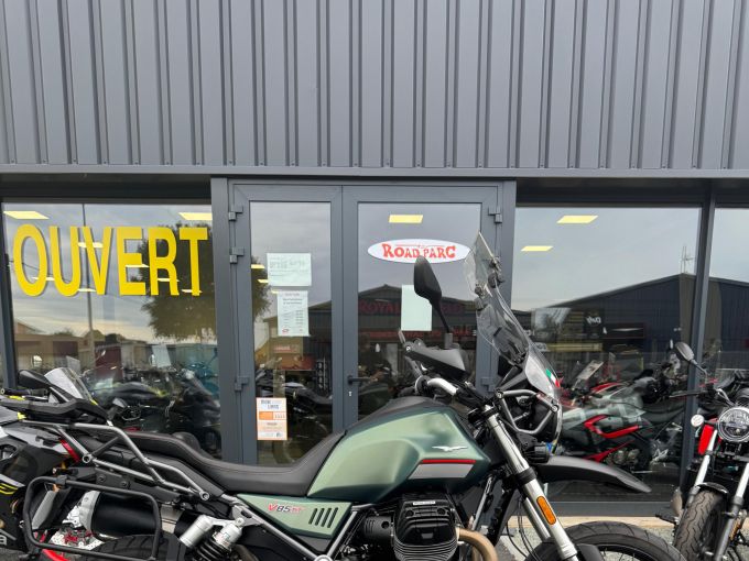 MOTO GUZZI V85 TT 850 4