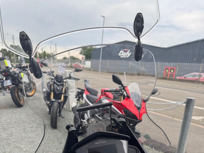 MOTO GUZZI V85 TT 850 4