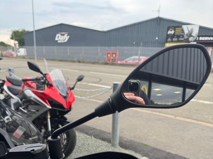 MOTO GUZZI V85 TT 850 4