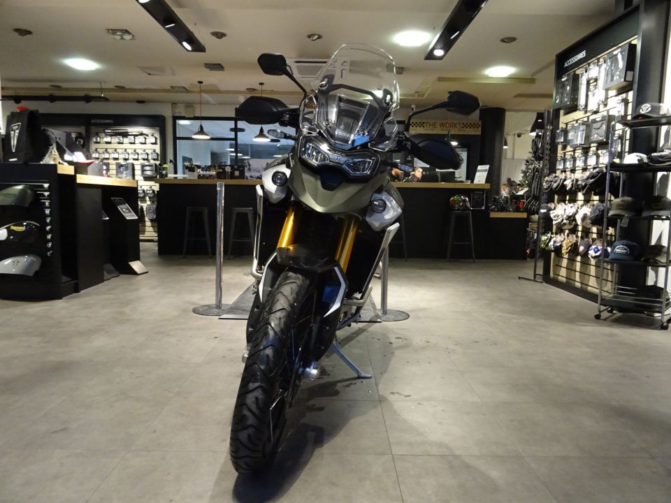 TRIUMPH TIGER 900 RALLY PRO 4