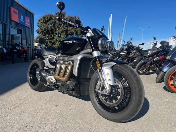 TRIUMPH ROCKET 3 R 4