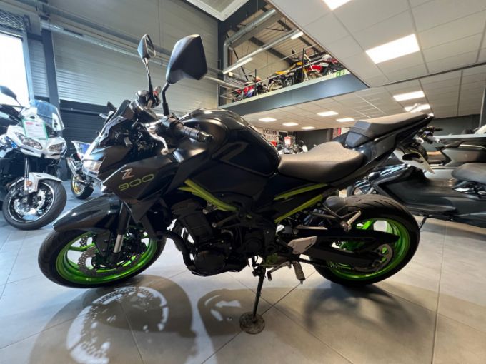 KAWASAKI Kawazaki Z900 4
