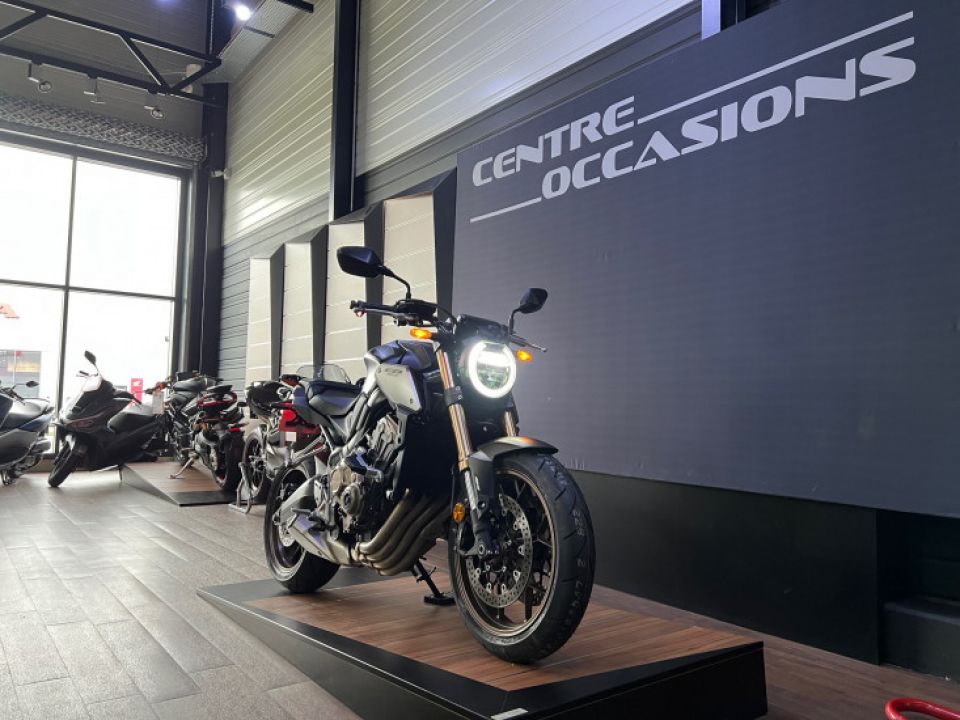 HONDA CB650R Neo Sports Café 4