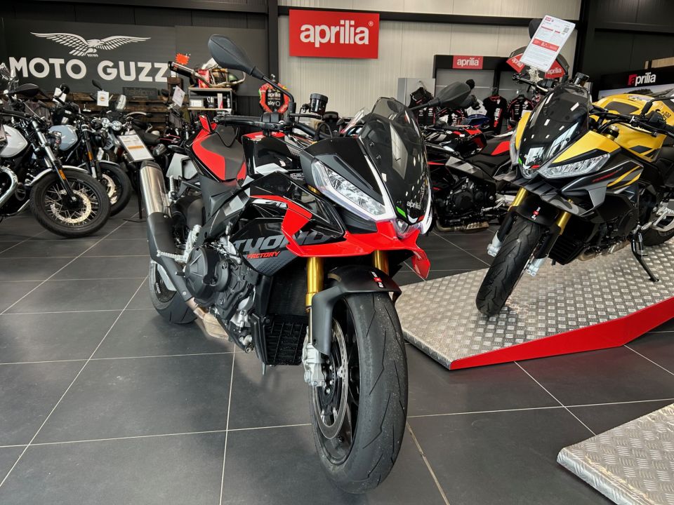 APRILIA TUONO 1100 V4 FACTORY 4