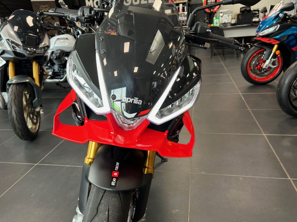 APRILIA TUONO 1100 V4 FACTORY 4