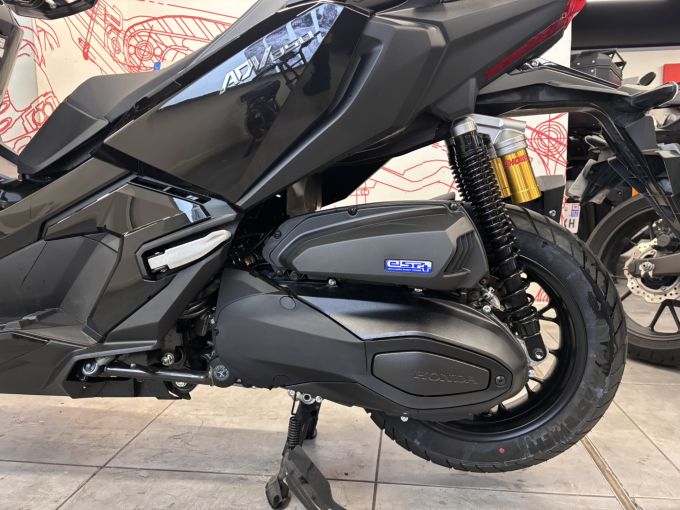 HONDA ADV 350 4