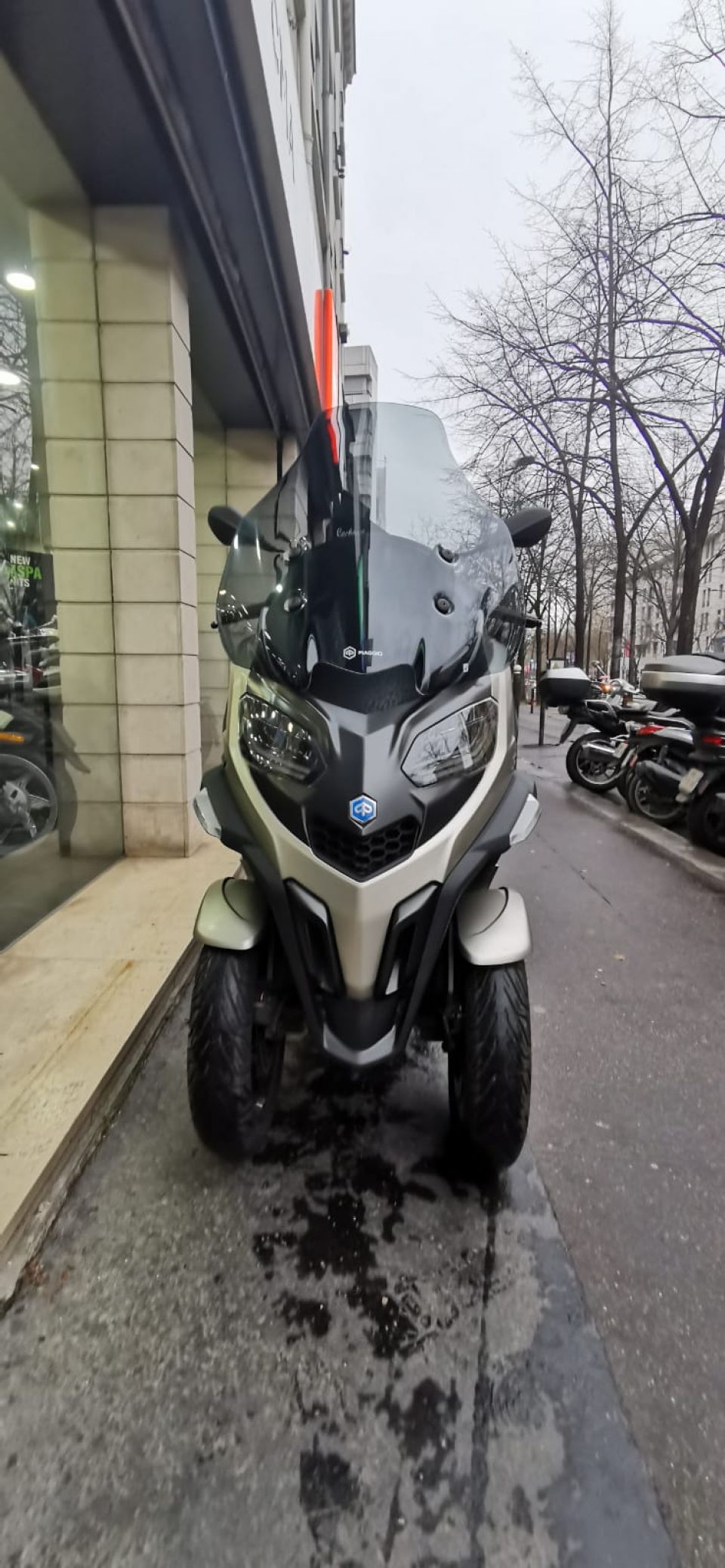 PIAGGIO MP3 530 HPE EXCLUSIVE 4