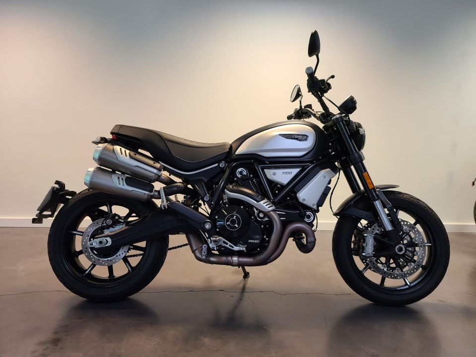 DUCATI SCRAMBLER 4