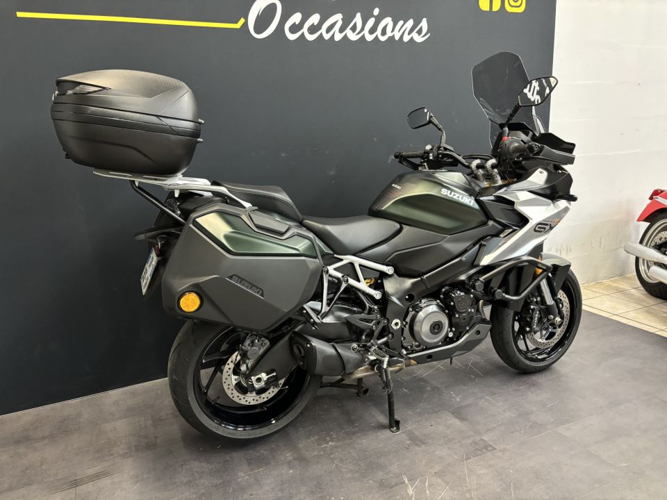 SUZUKI GSX-S 1000 GX 4