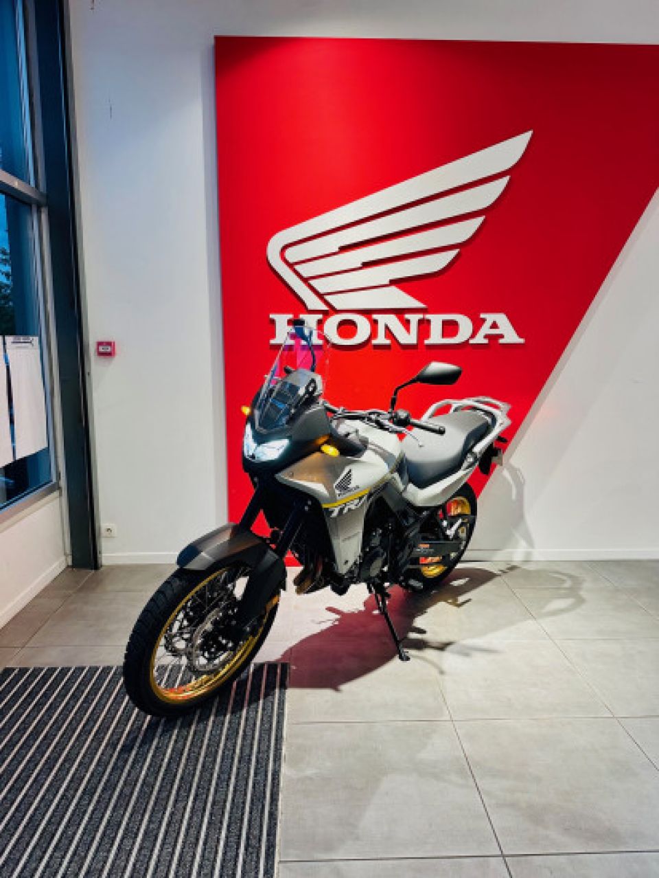 HONDA XL750 TRANSALP 4