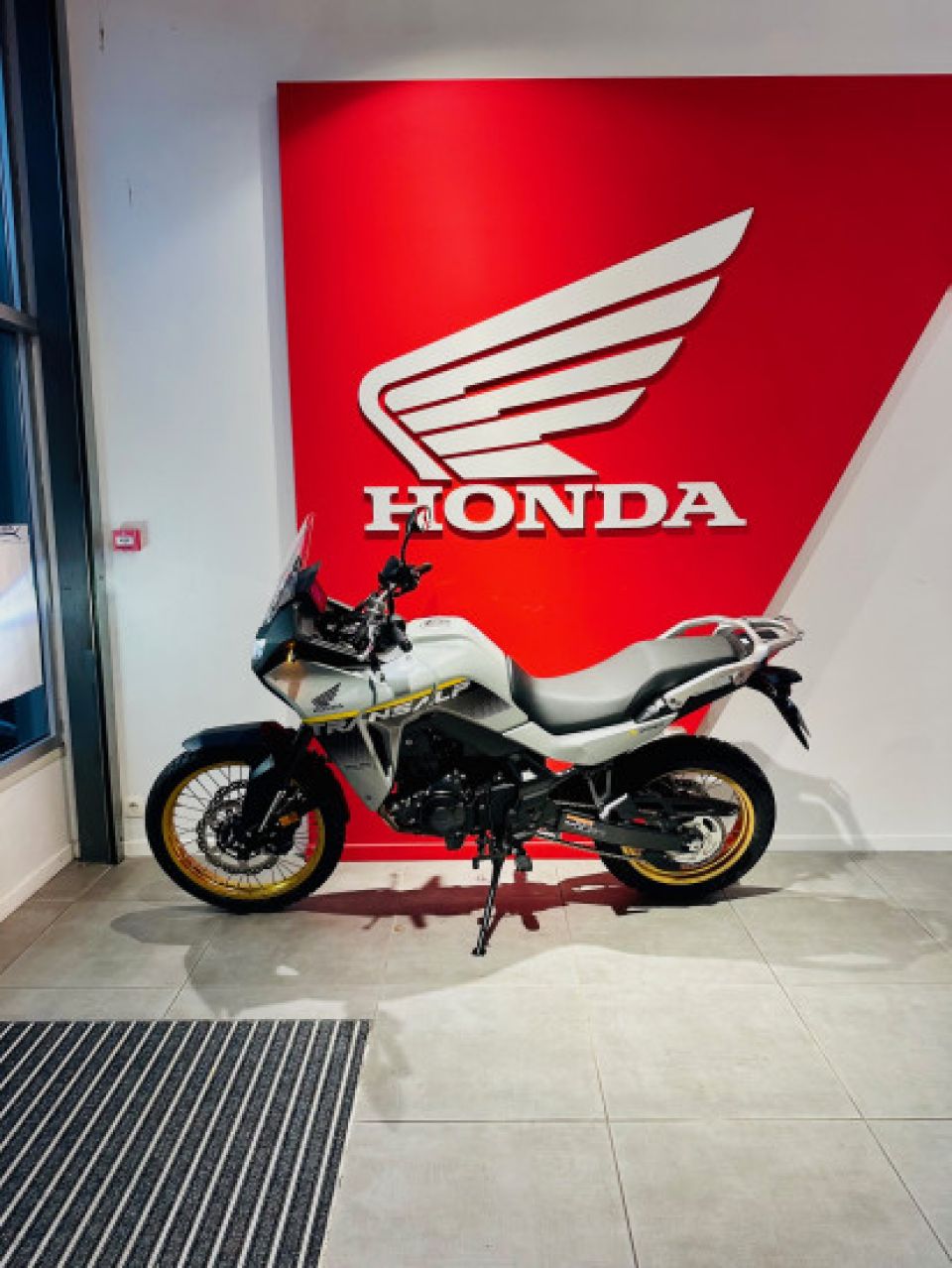 HONDA XL750 TRANSALP 4