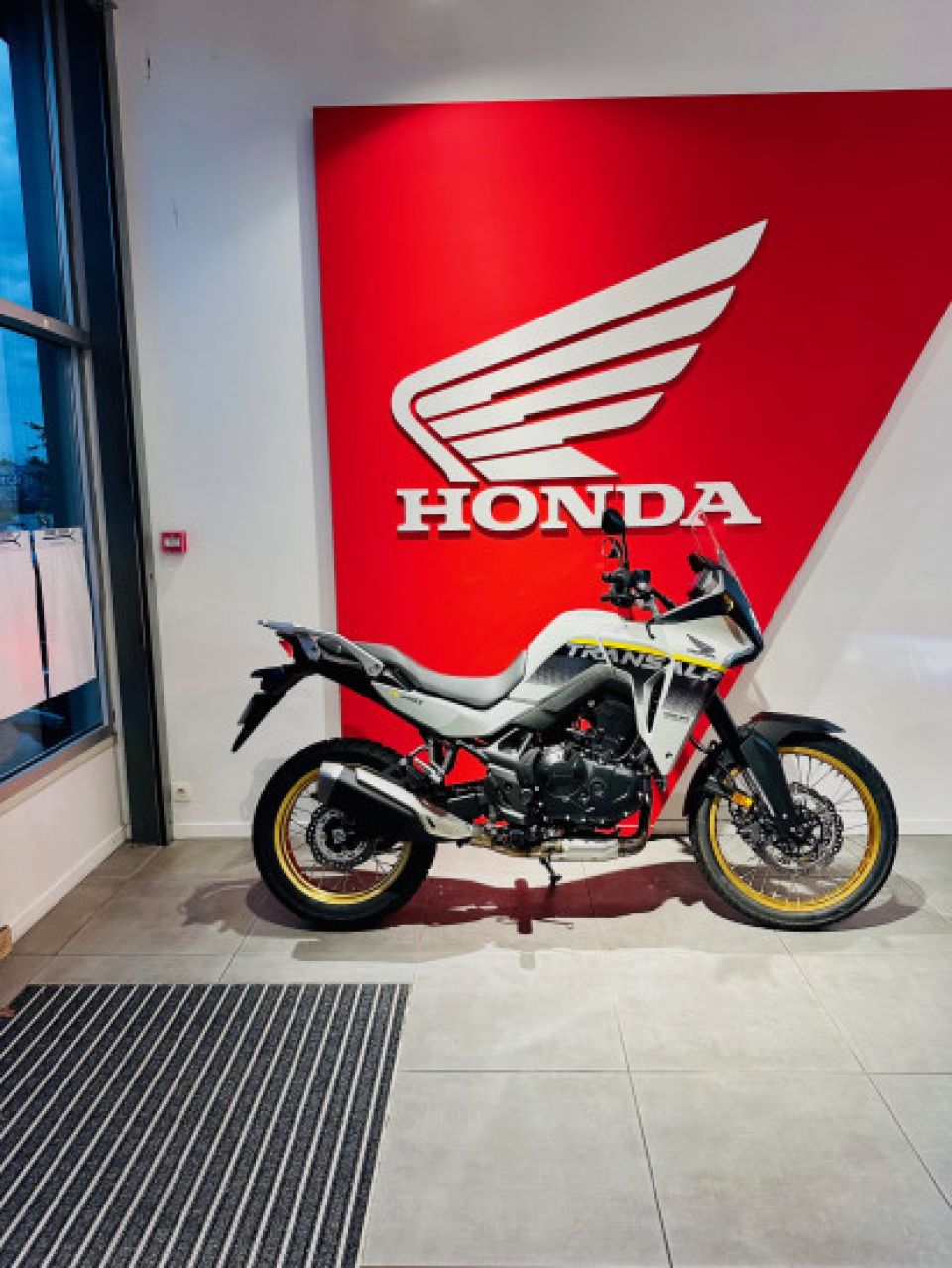 HONDA XL750 TRANSALP 4