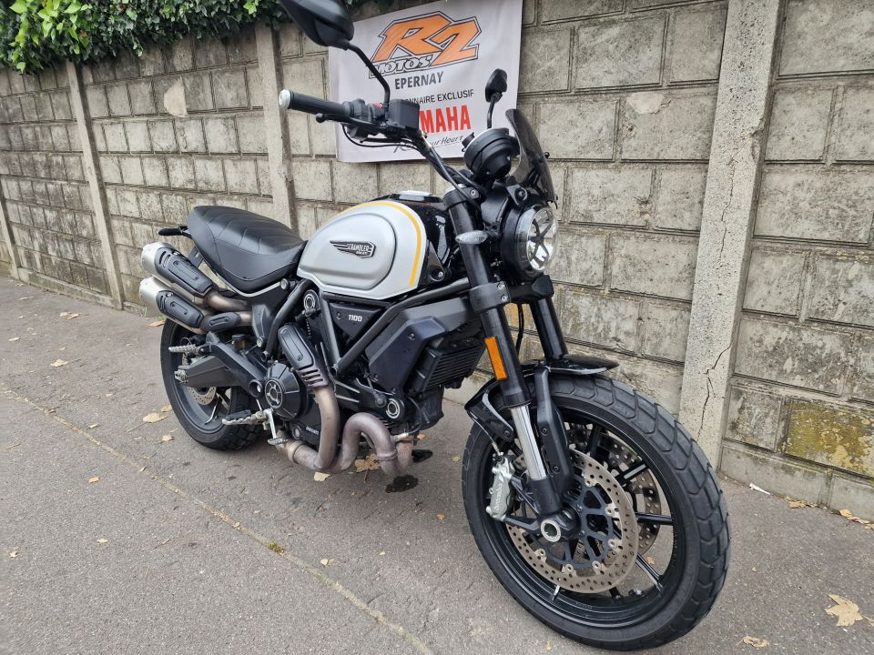 DUCATI SCRAMBLER 4