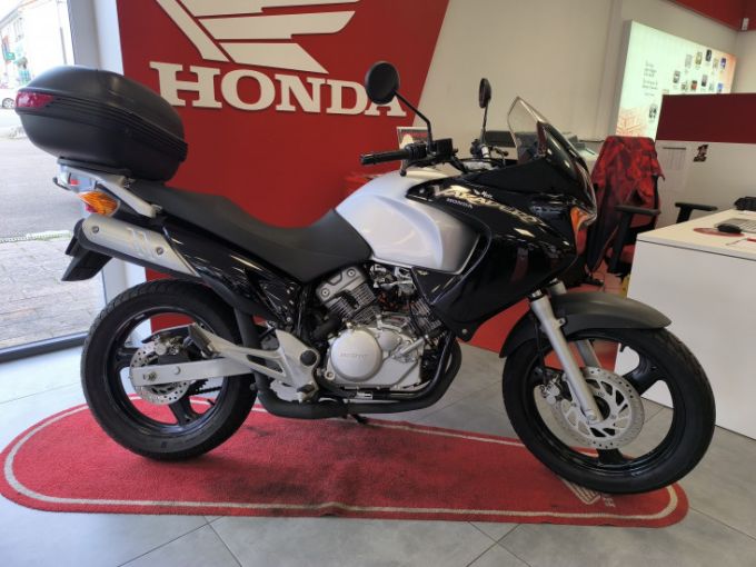 HONDA VARADERO 125 4