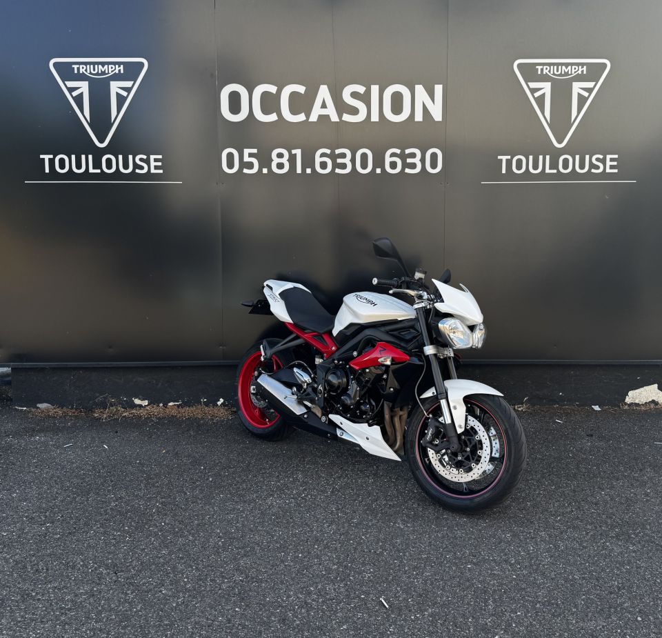 TRIUMPH STREET TRIPLE 675 R 4