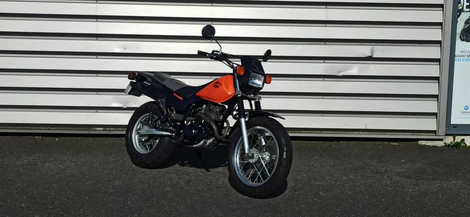 YAMAHA TW 125 4