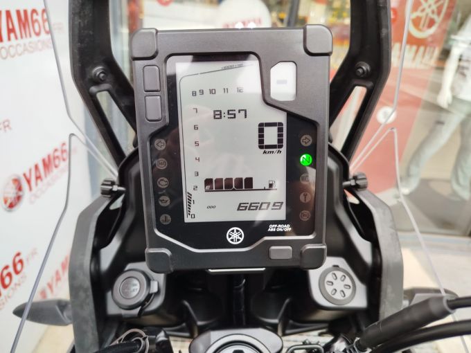YAMAHA XTZ TENERE 700 4