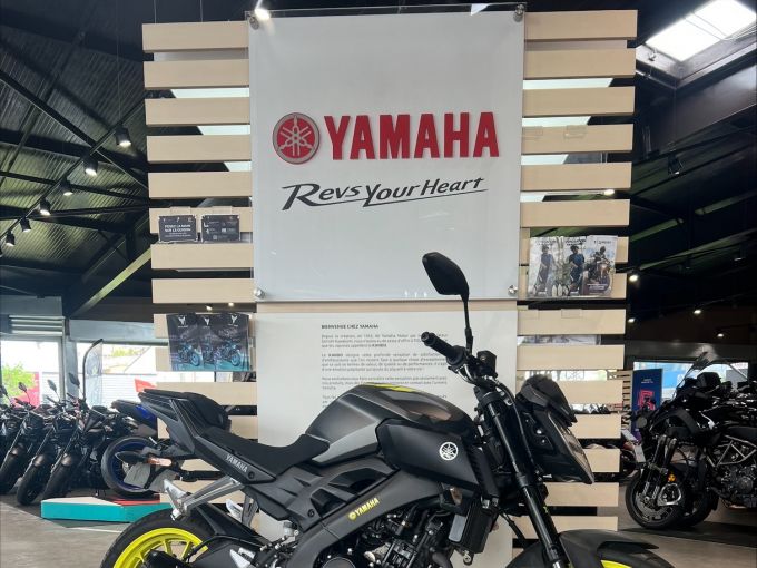 YAMAHA MT-125 ABS 4