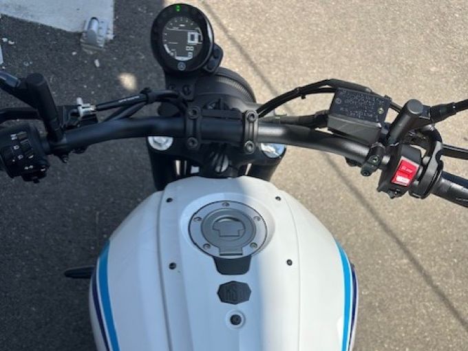 YAMAHA XSR 700 35KW 4
